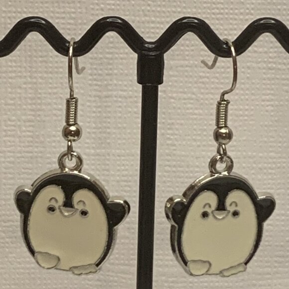 Penguin Earring, Penguin Jewelry, Christmas Earring, Gift Idea, Silly Earring - Picture 4 of 5